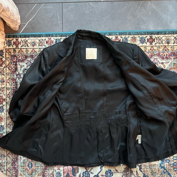 EUC Vintage Magashoni black silk & wool striped blazer, approx size 6 - Picture 2 of 7